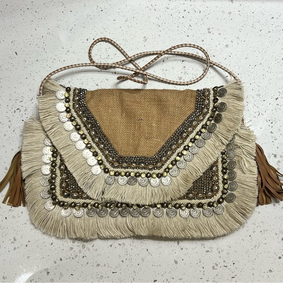 Revolve SHASHI Leela Clutch in Natural - Picture 1 of 7